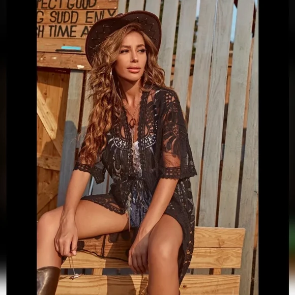 NS015. Bohemian Embroidered Lace Oversized Kimono Cardigan In One Size - Picture 2 of 4